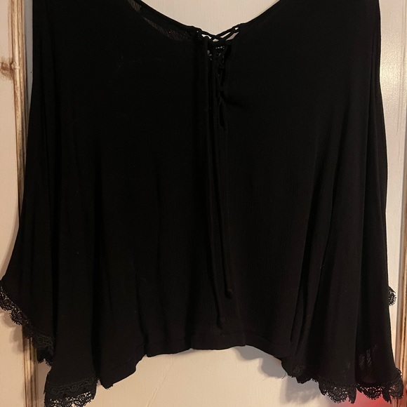 Blouse - Picture 2 of 3